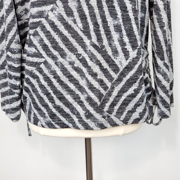 N Touch Black Gray Patchwork Variegated Striped Pattern Knit Sweater Top, Size L - Picture 10 of 13